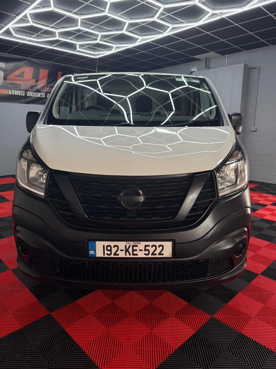 Nissan NV300 2019 NO VAT - Image 3