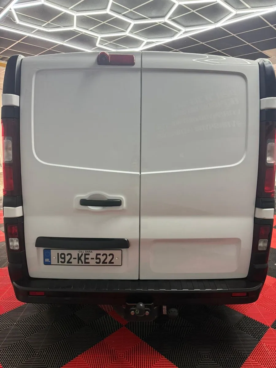 Nissan NV300 2019 NO VAT - Image 4