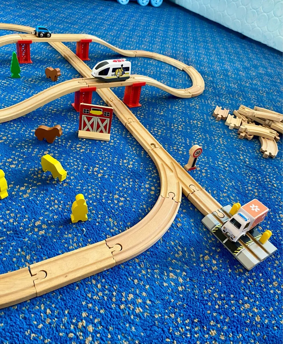 Toddlers train set - Image 3