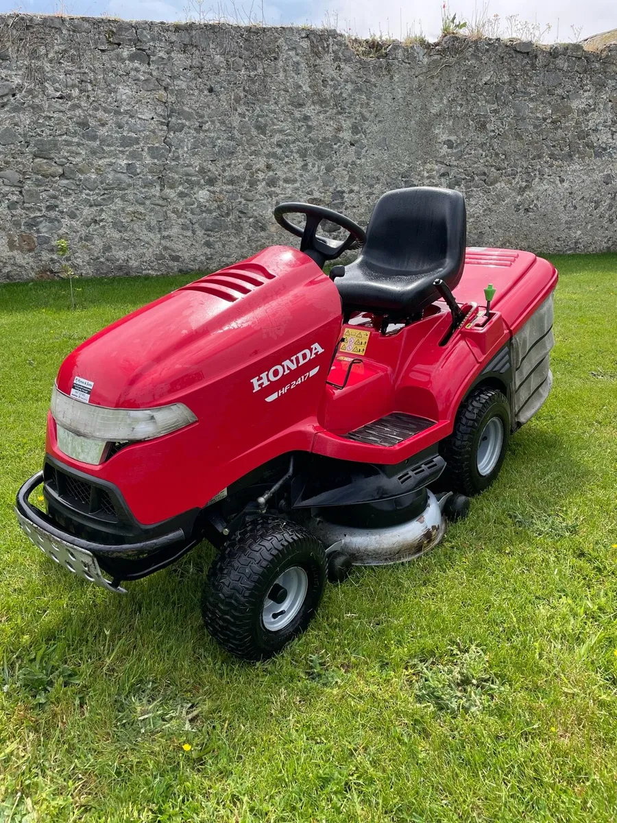 Honda hf2417 ride on - Image 1