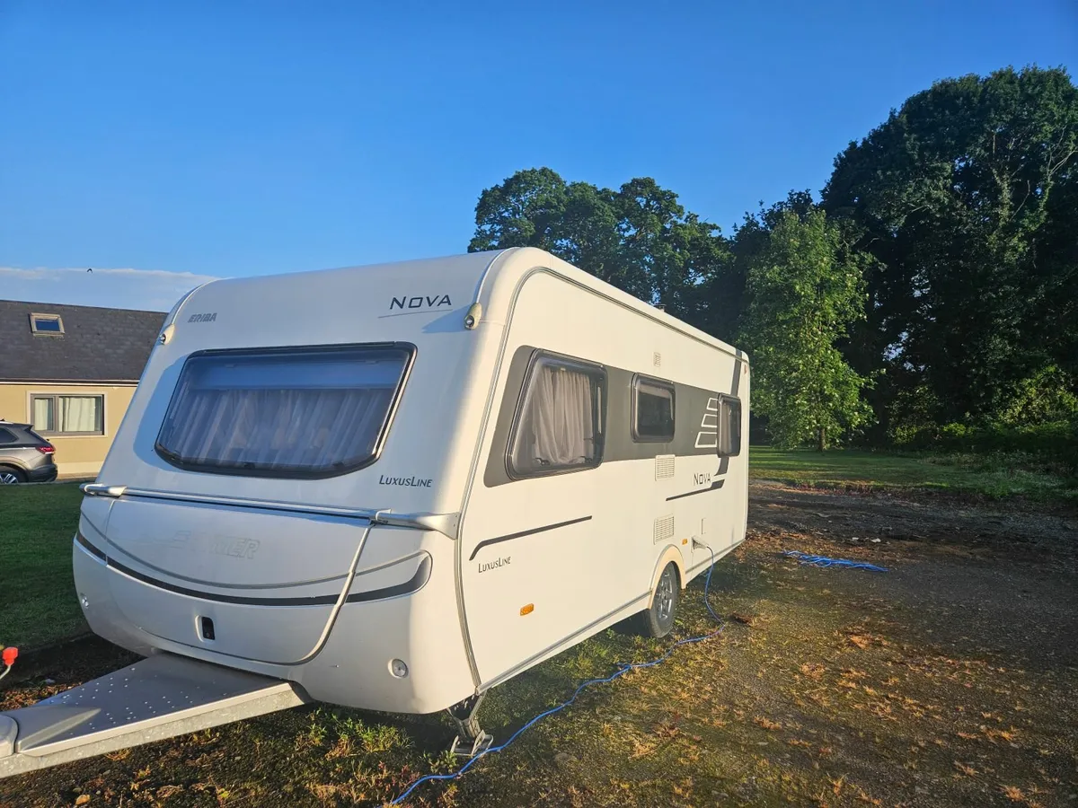 Hymer Nova  Luxusline 540  Caravan 2014 - Image 2