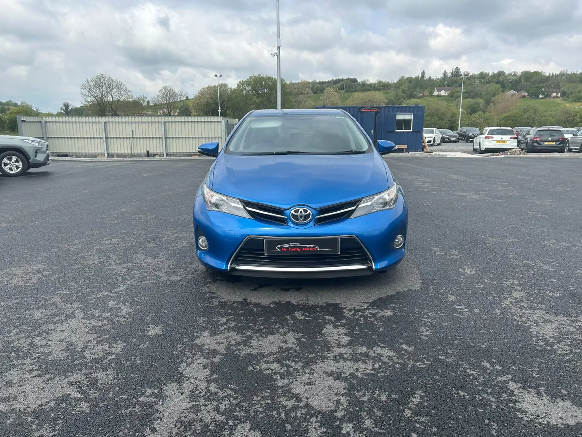 2015 Toyota Auris Icon Dual 1.3 VVT-I 1.3 - Image 3
