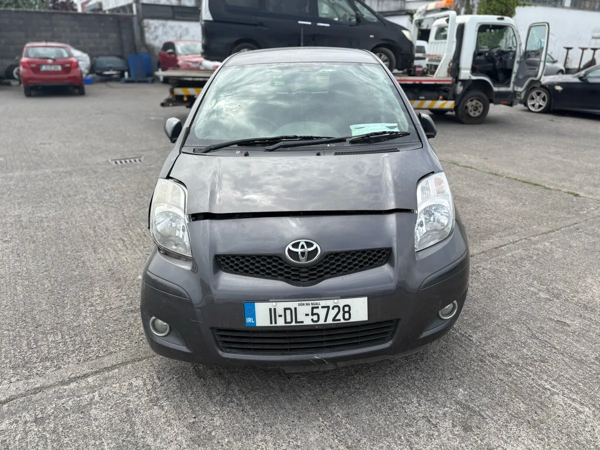 11 Yaris - Image 1
