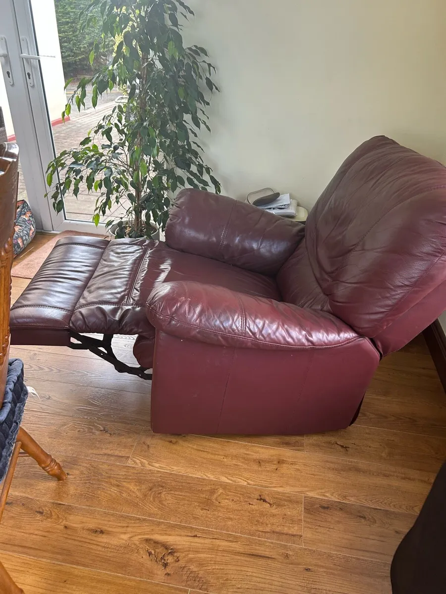 Chair - Image 4