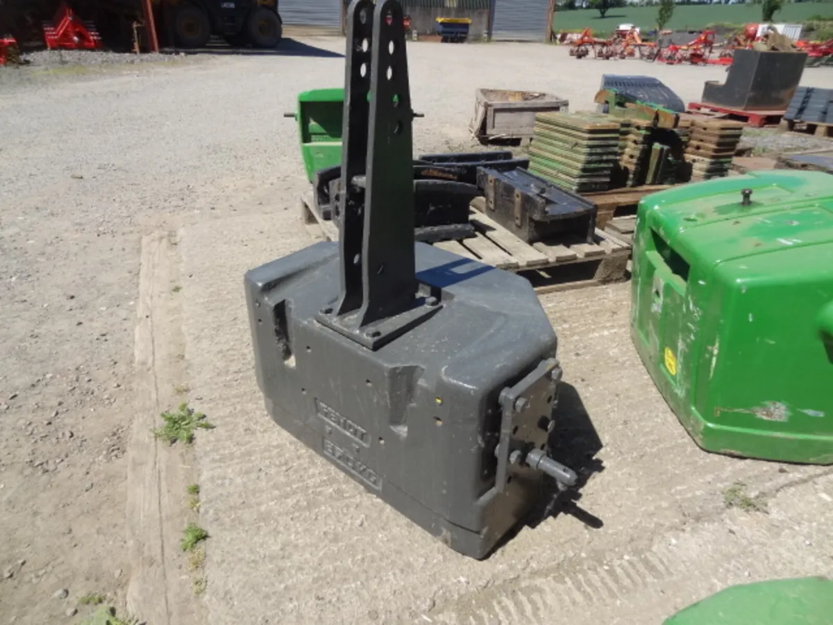 Fendt Tractor Weight Block - Image 1