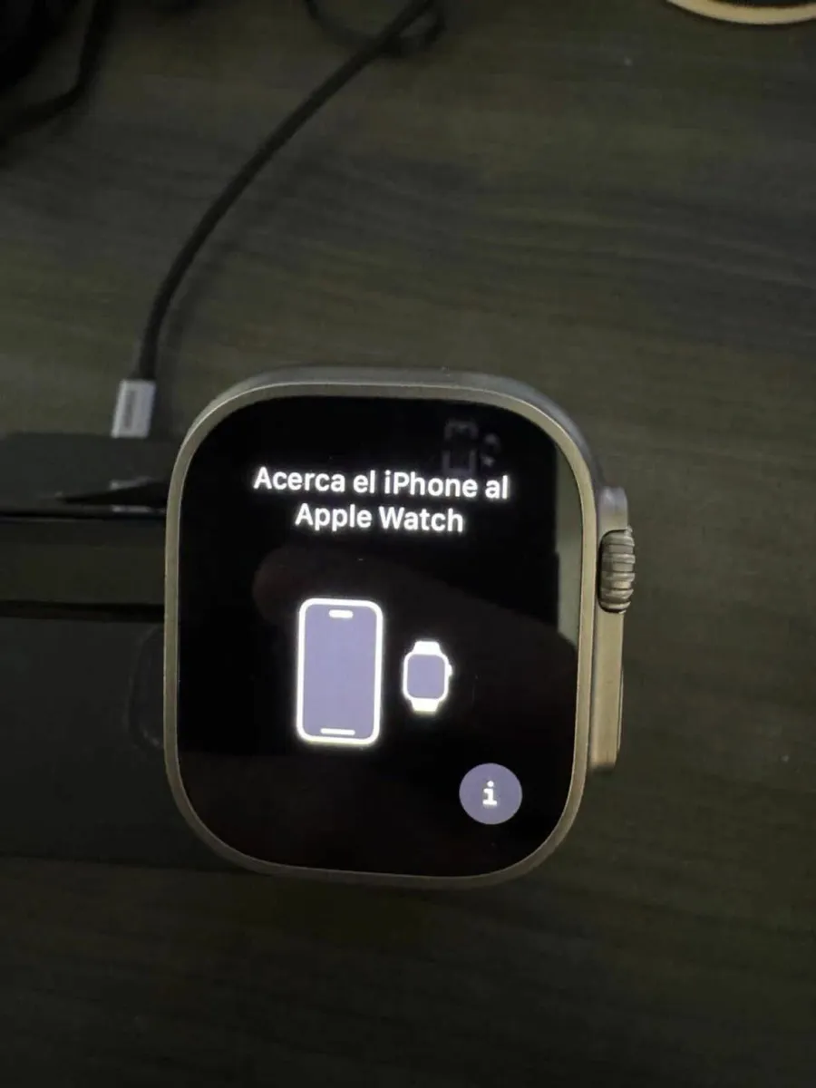 Apple Watch Ultra 49mm - Titanium - Image 1