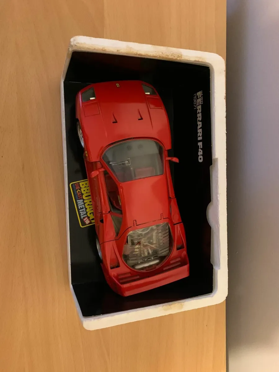 Burago Ferrari F40 (1987) - Image 4
