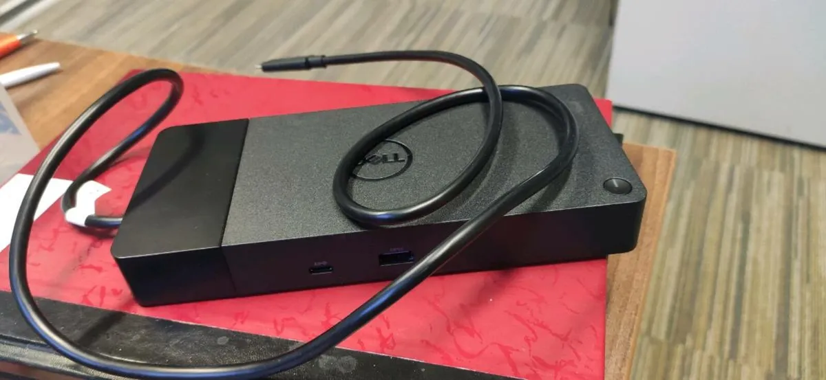 Dell Dock WD19S used like new