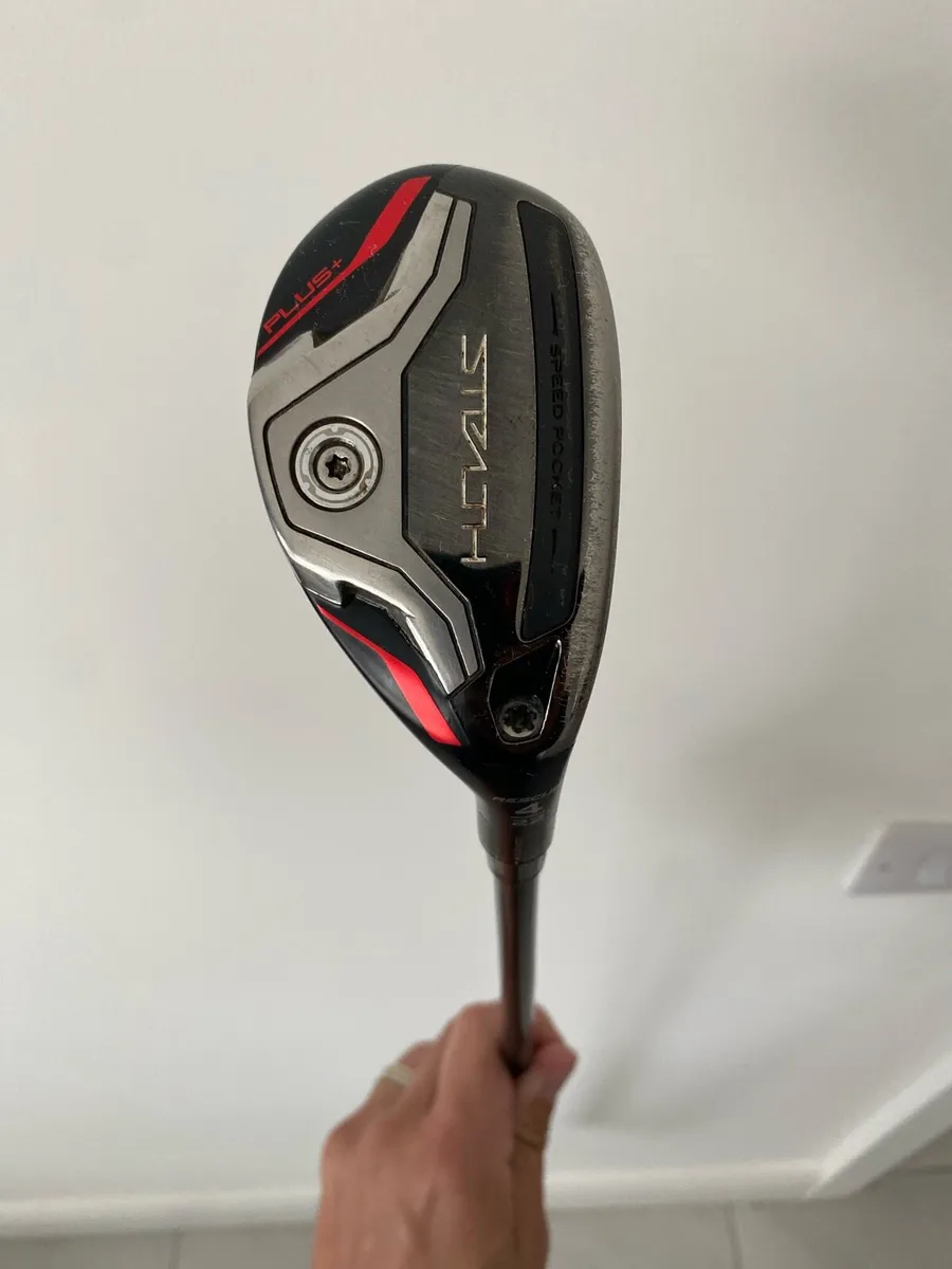 Taylormade stealth plus 4 rescue - Image 1