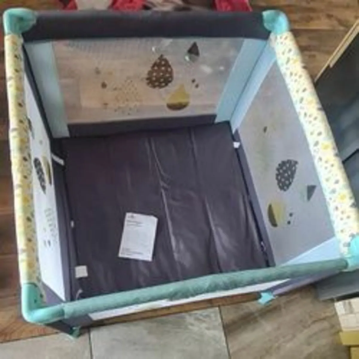 Babylo Safari Drops 2-in-1 Playpen & Travel Cot - Image 3