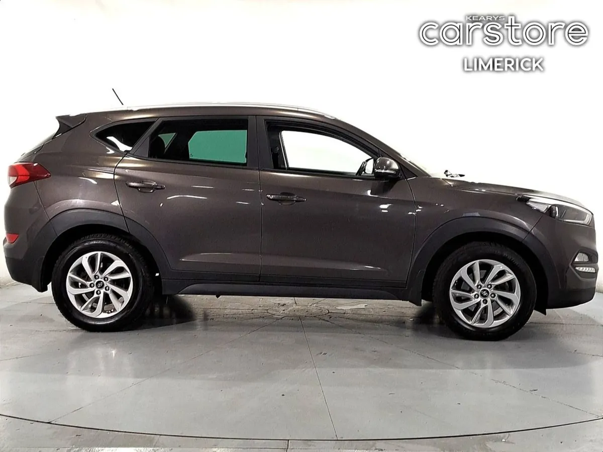 Hyundai Tucson 1.7 D Comfort Plus - Image 2