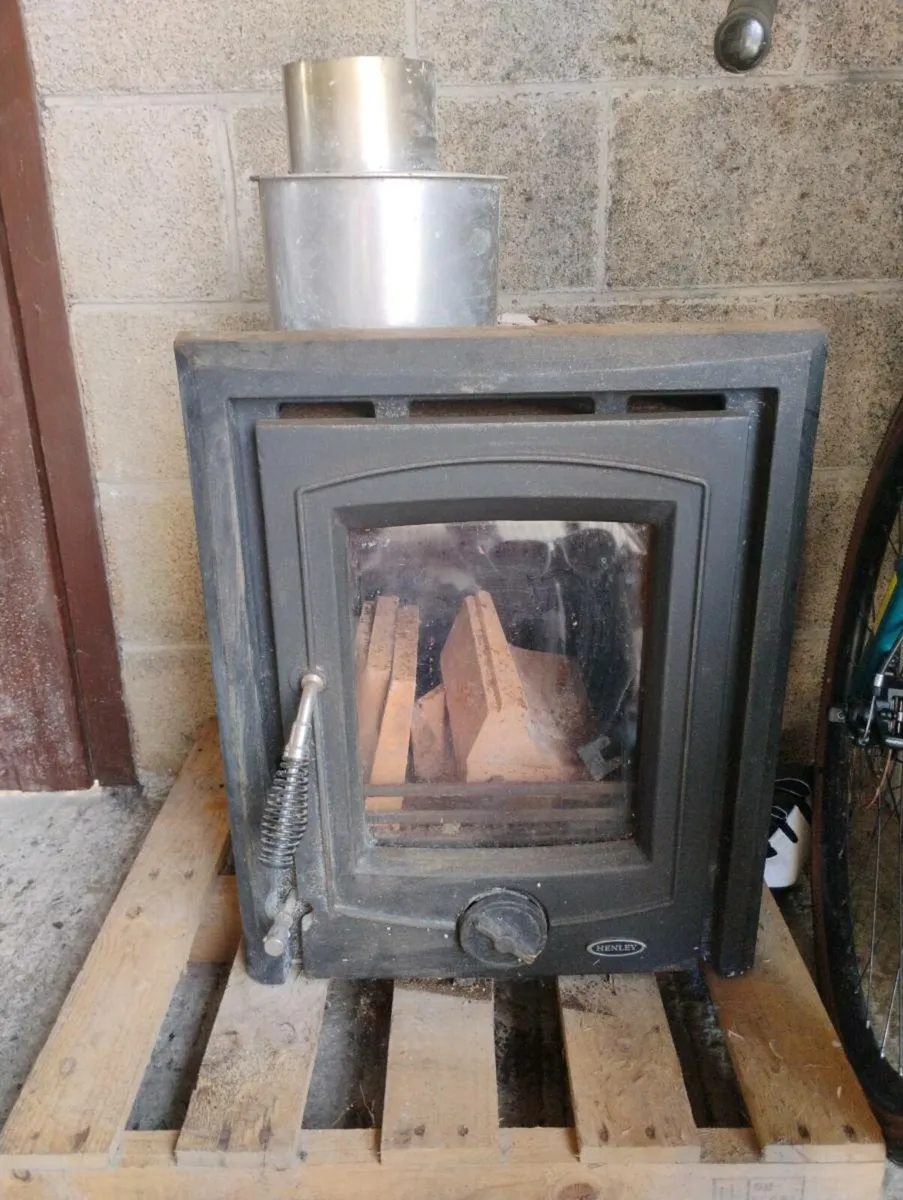 Henley Stove