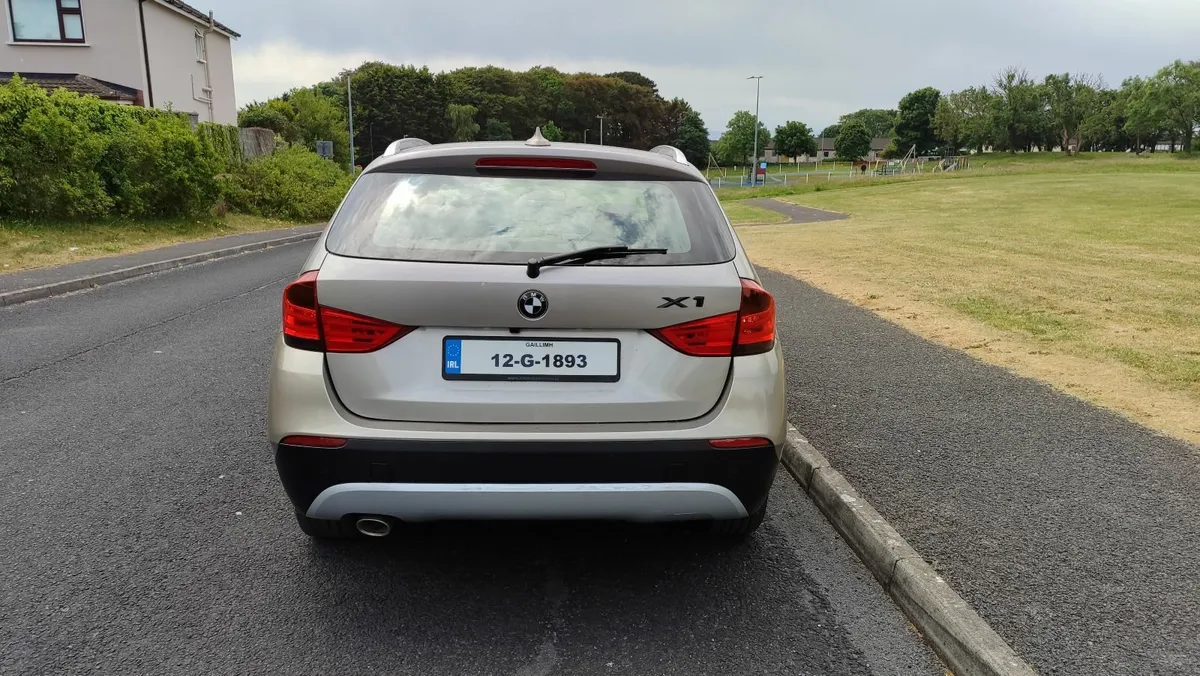 BMW X1 2012 - Image 2