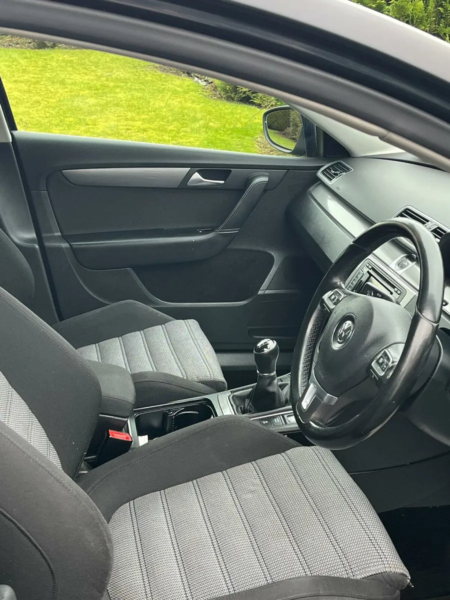 Passat - Image 1
