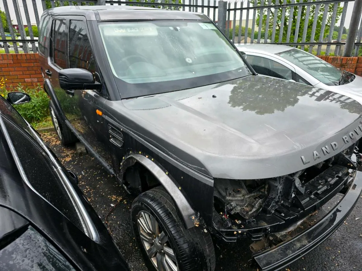 Land Rover For Parts - Image 2