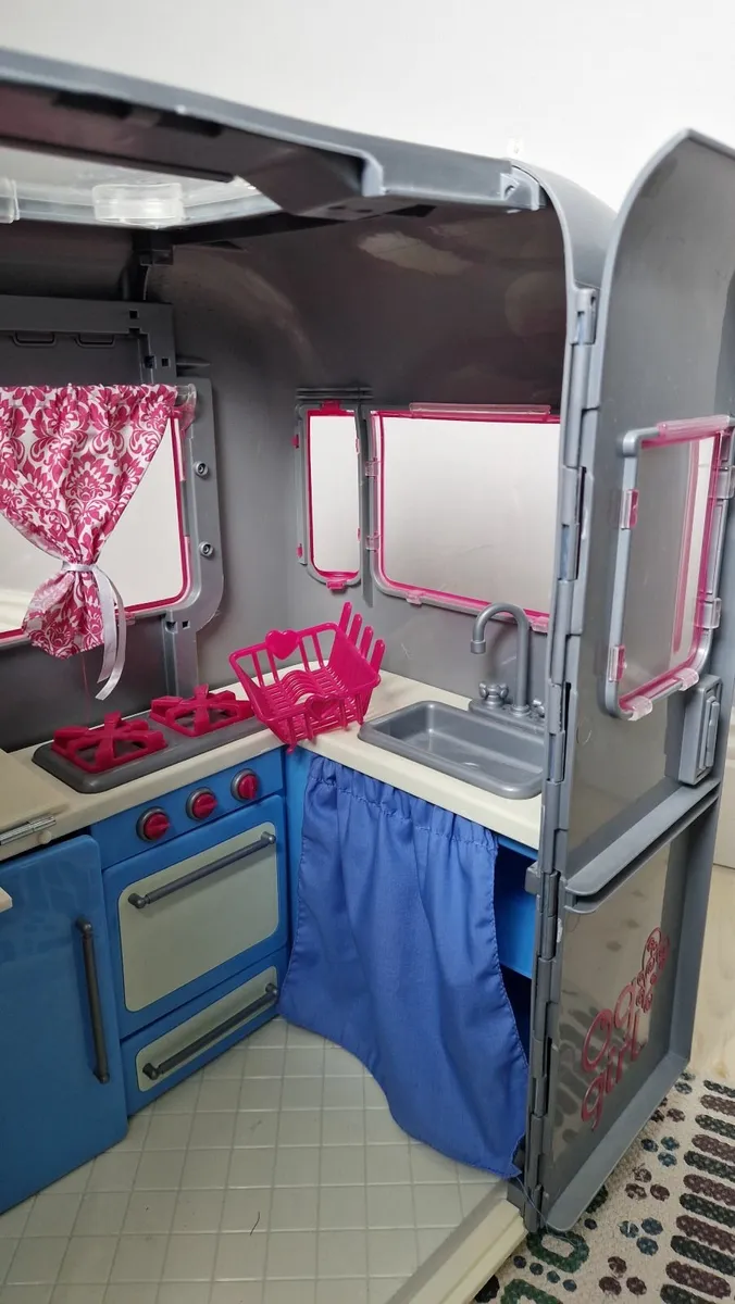 Our Generation Dolls' Campervan - Image 1