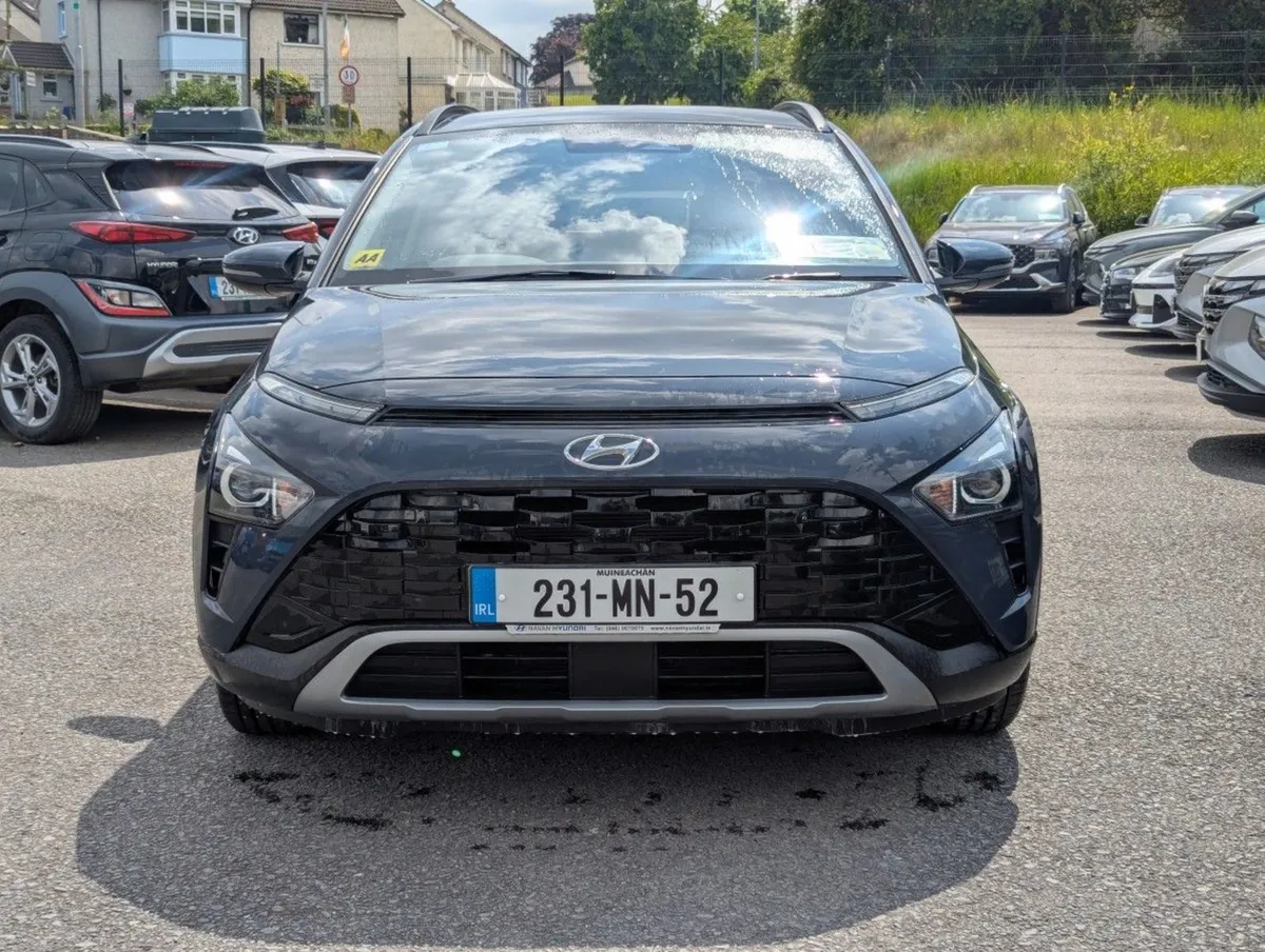 Hyundai Bayon 1.2i Executive  just IN - Image 2