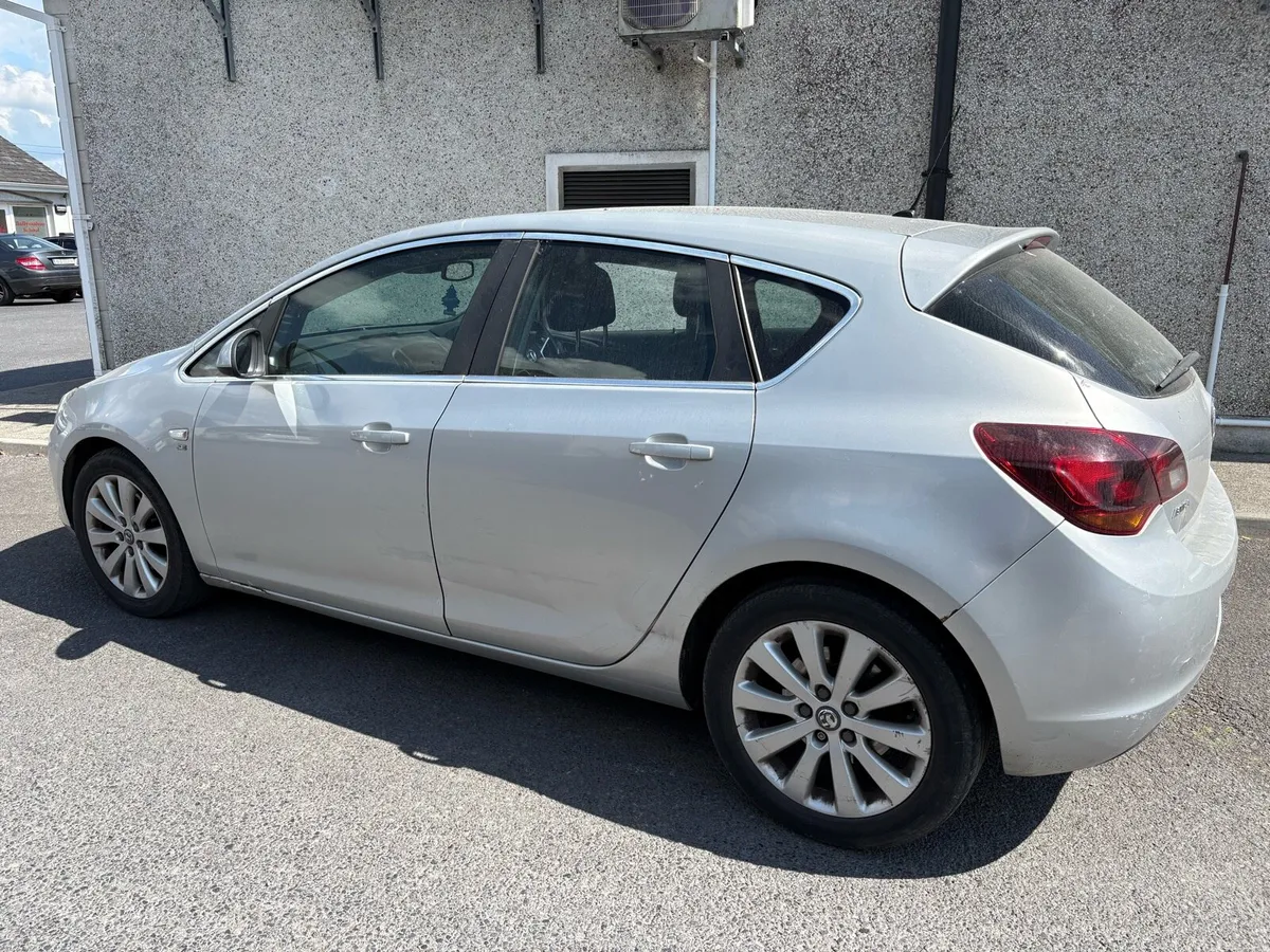 Astra 1.7 Diesel Nct 10/25 - Image 2