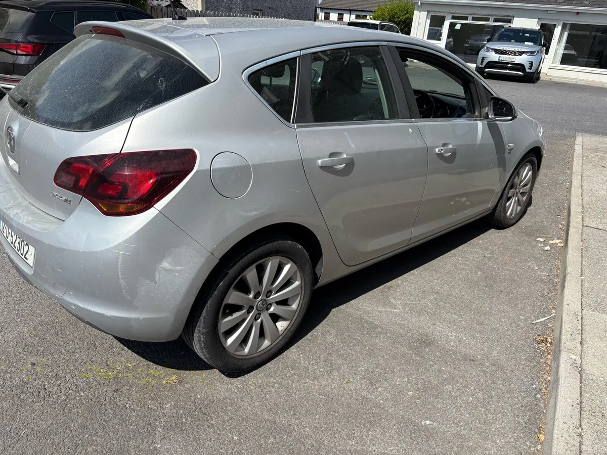 Astra 1.7 Diesel Nct 10/25 - Image 4