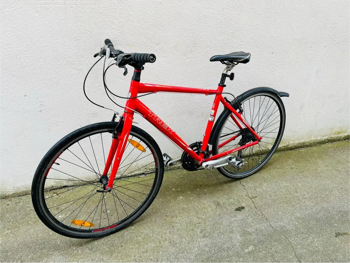Trek fx 7.3 hybrid bike - Image 1