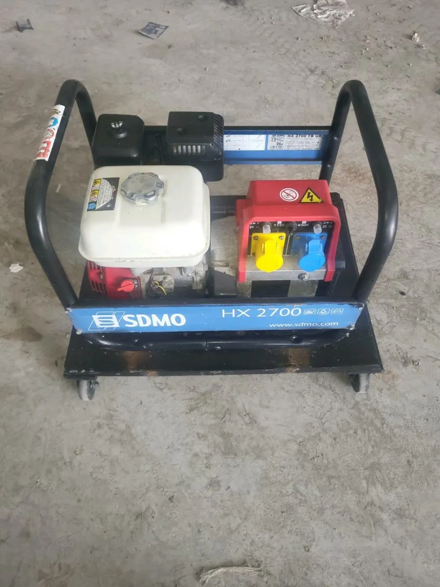 Honda 2.7kva generator - Image 1