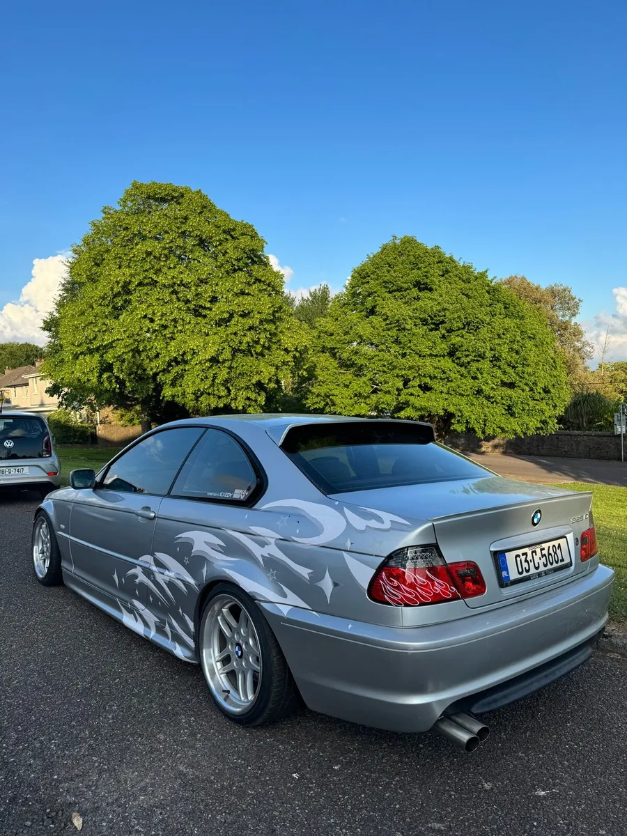 BMW 325ci LSD Manuel e46 - Image 1