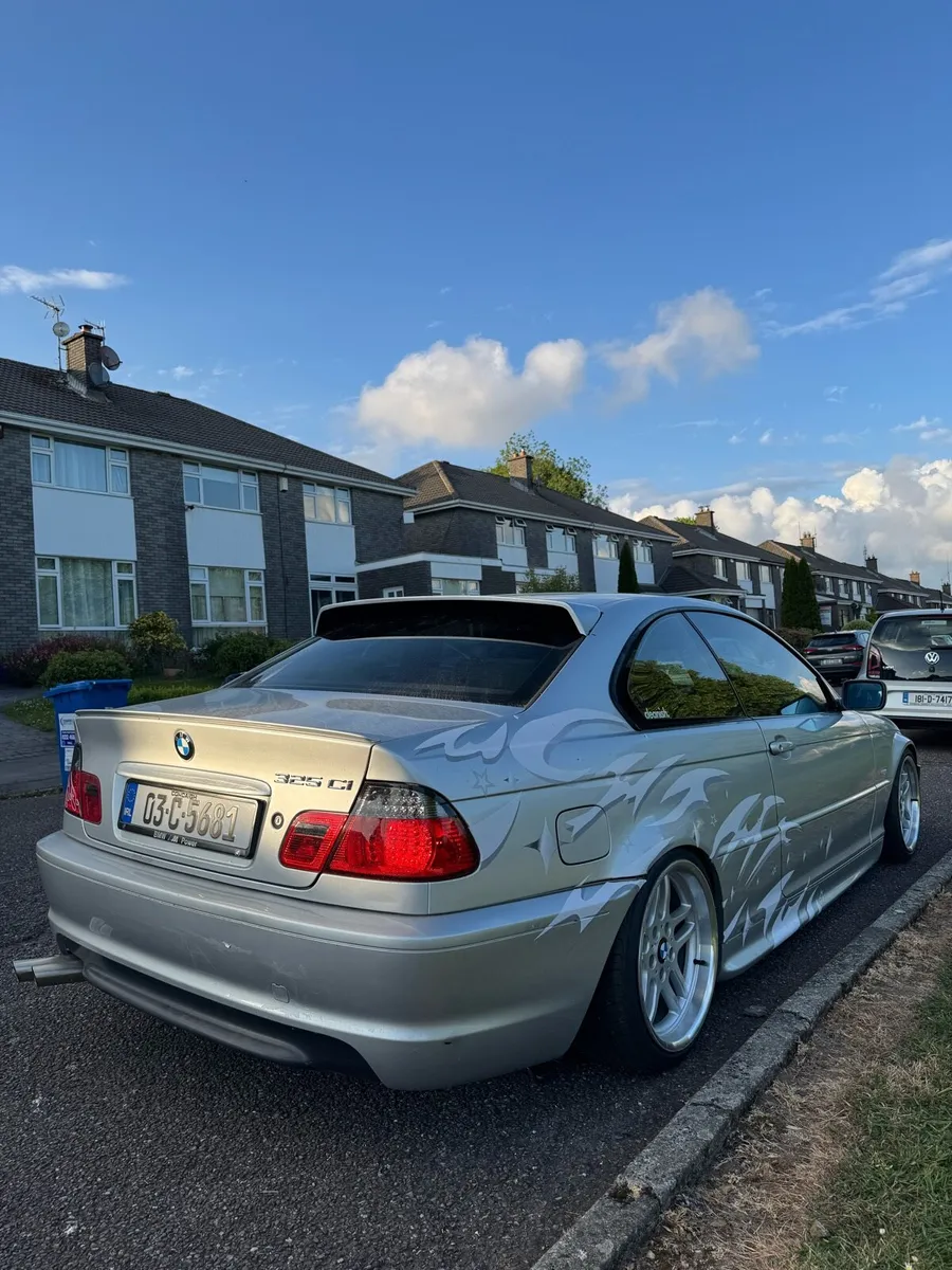 BMW 325ci LSD Manuel e46 - Image 2