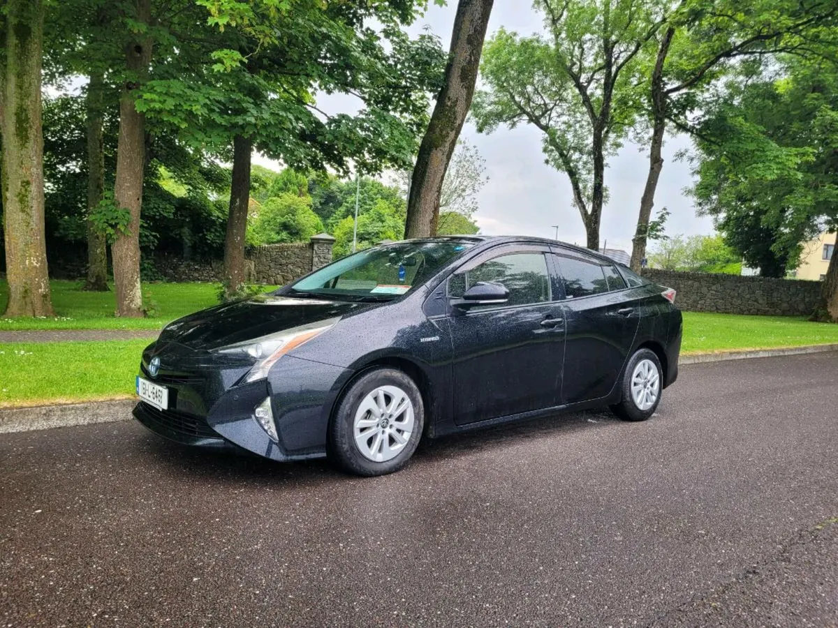 2016 TOYOTA PRIUS HYBRID AUTO LOW MILEAGE. - Image 1