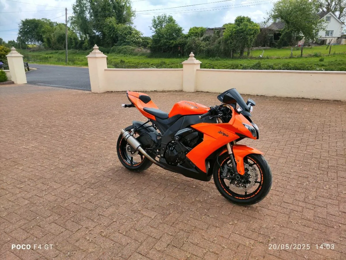 Kawasaki ZX10R - Image 2