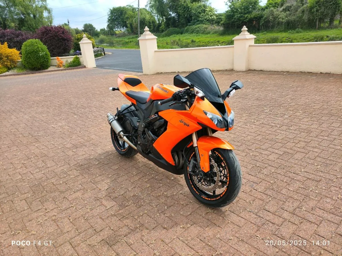 Kawasaki ZX10R - Image 3