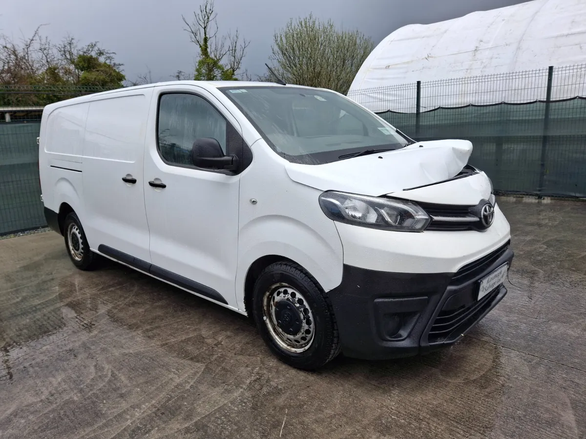 2018 Toyota Proace  Lwb  Manual  1.6 Diesel - Image 2