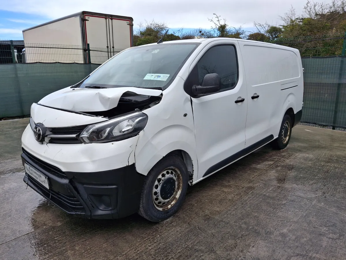 2018 Toyota Proace  Lwb  Manual  1.6 Diesel - Image 3