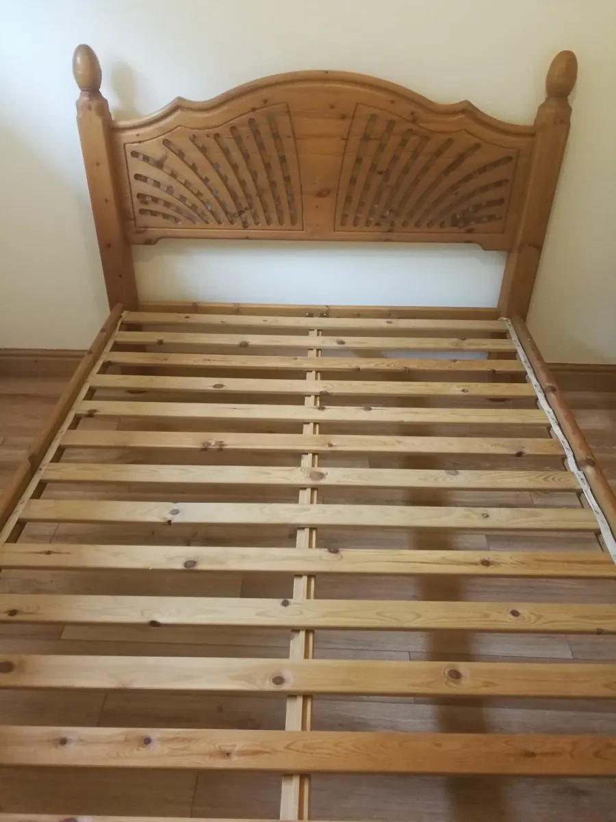 Double bed frame - Image 1
