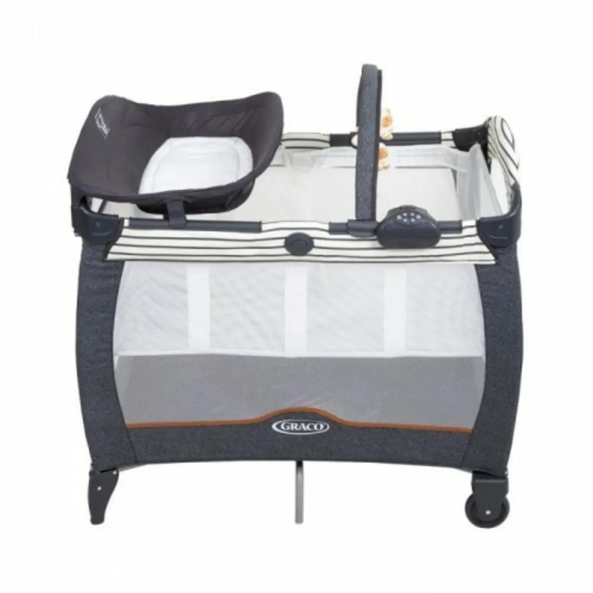 Chicco contour electra travel cot New - Image 1