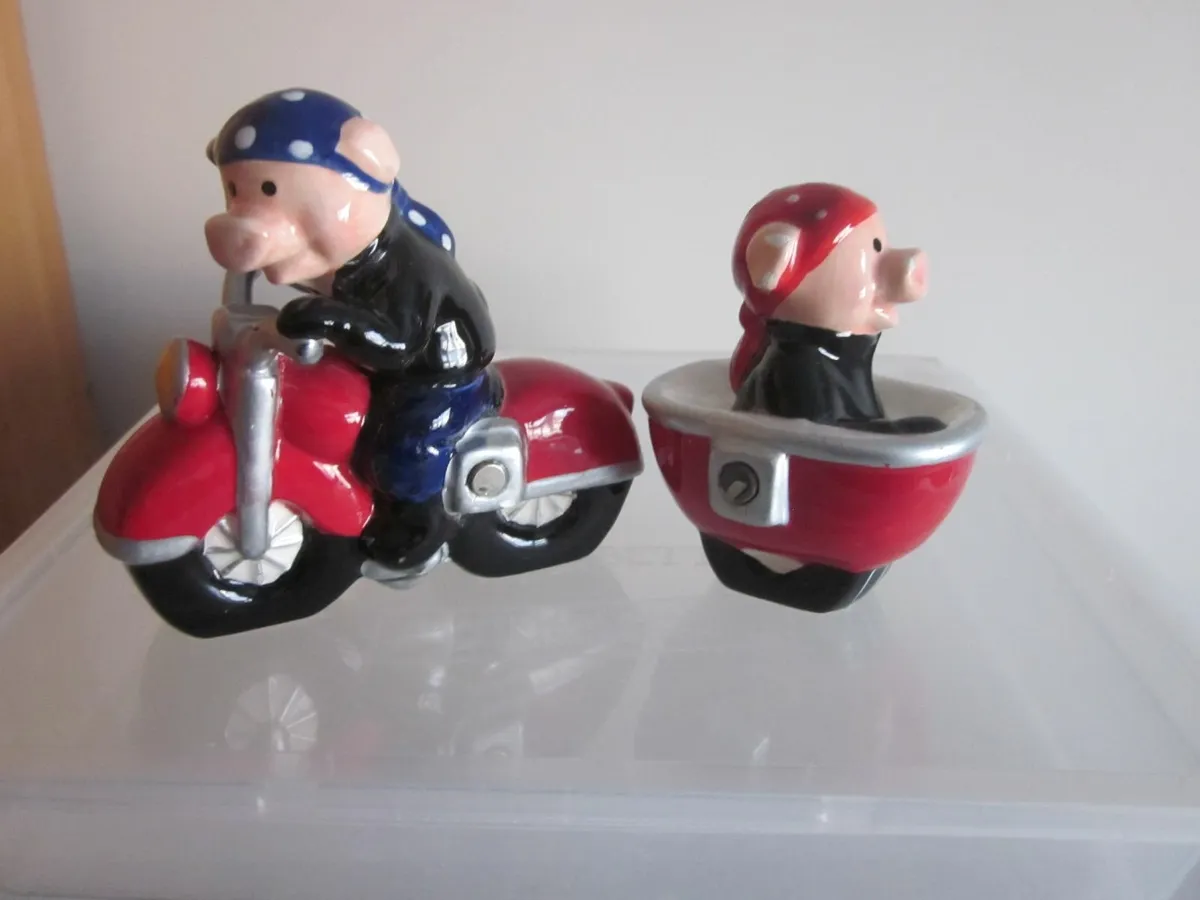 Biker Wild Hogs Couple Salt/Pepper Set - Image 4
