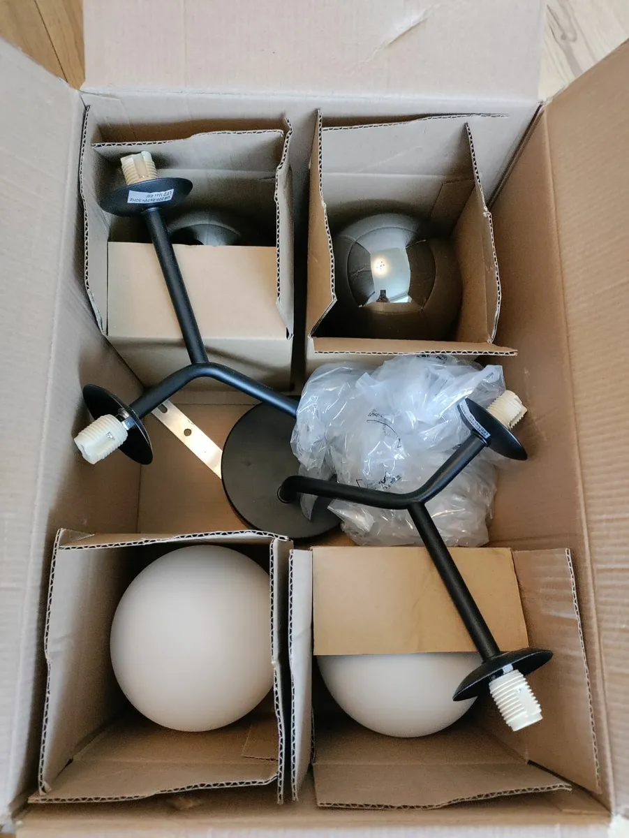 4 Light Ceiling Fitting - Image 3