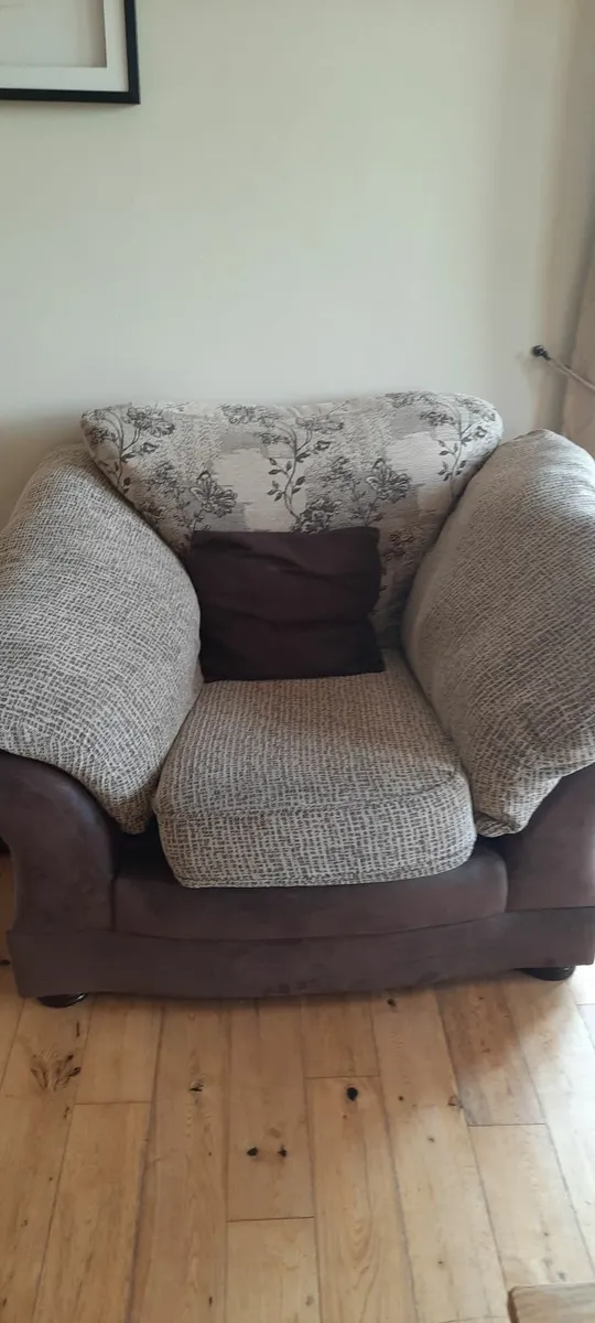 3 piece suite - Image 3