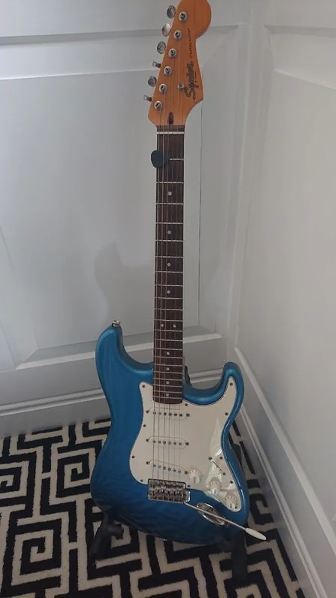 Fender Squier Classic Vibe 60's Stratocaster - Image 1