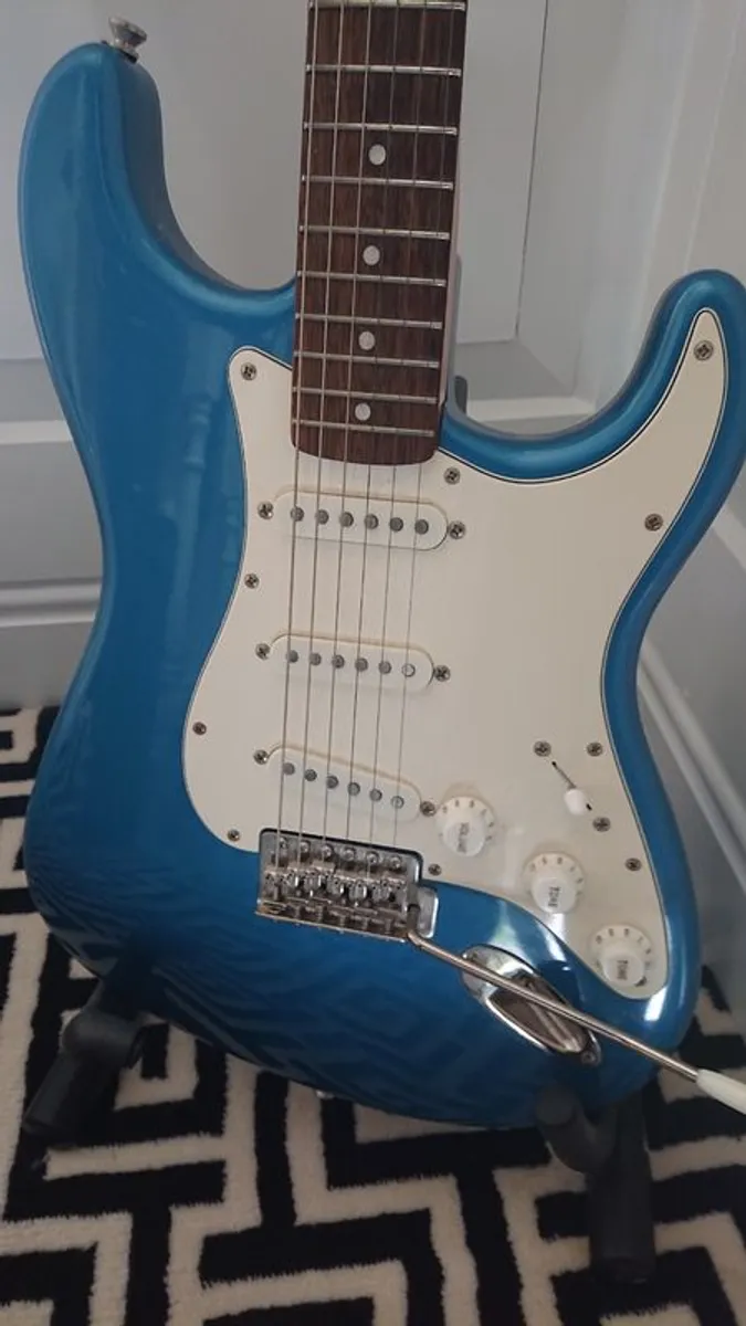 Fender Squier Classic Vibe 60's Stratocaster - Image 2