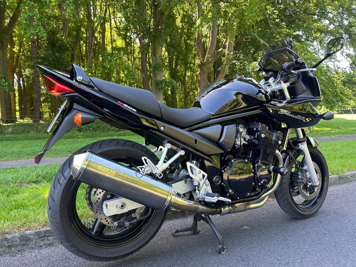 Suzuki GSF650 BANDIT S - Image 3