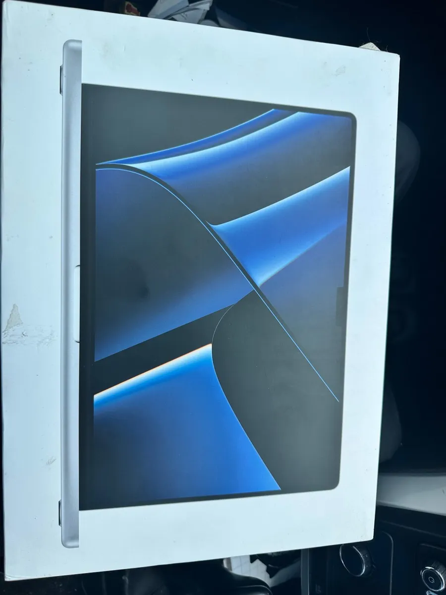 MacBook Pro 16” - Image 1