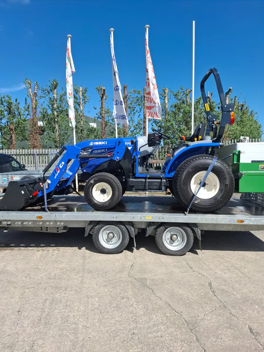Iseki TH5370 Compact Tractor - Image 4