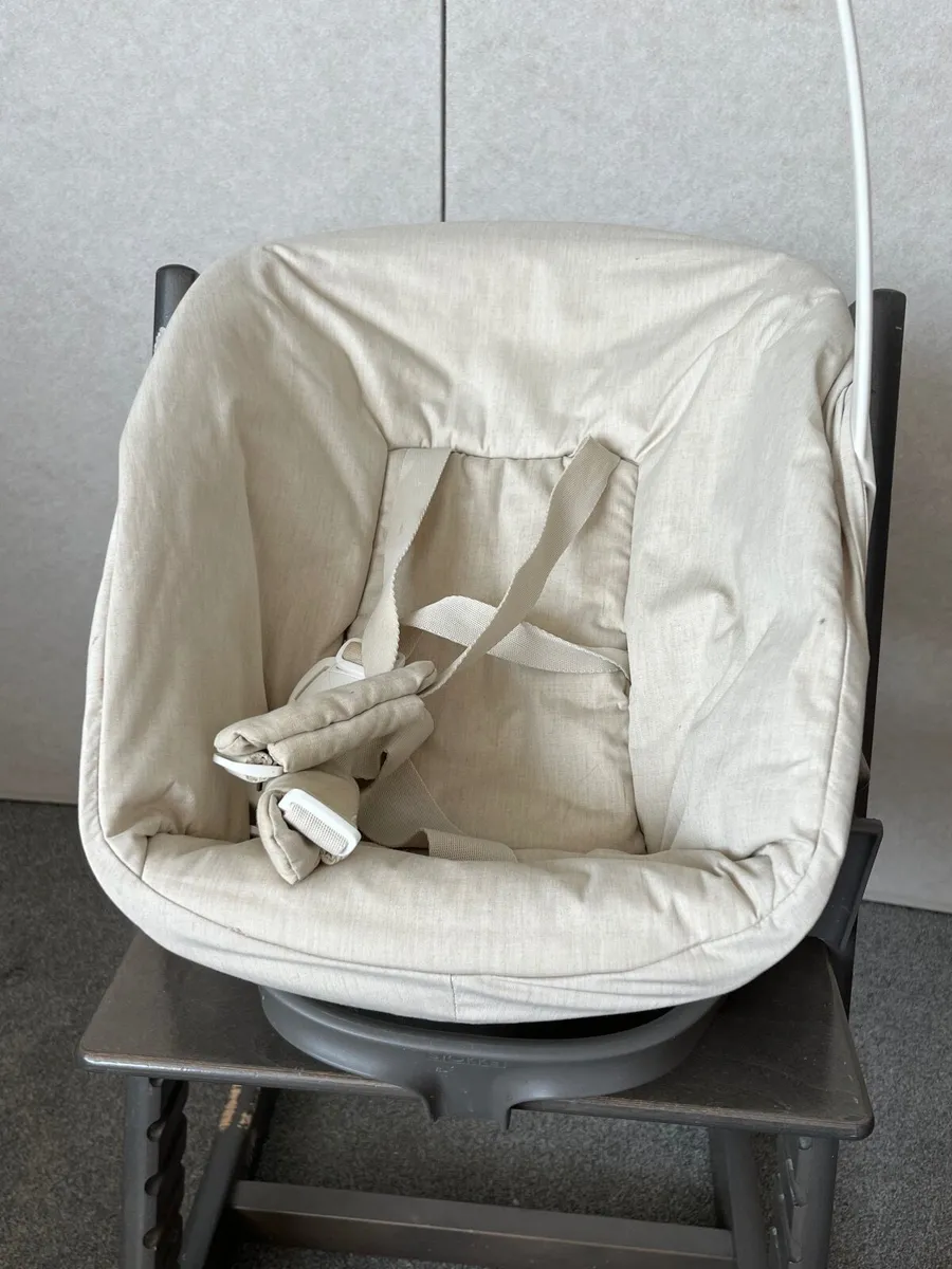 Baby seat - Image 4