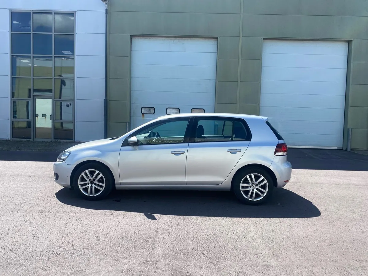 2010 VW Golf 1.6TDI - Image 2