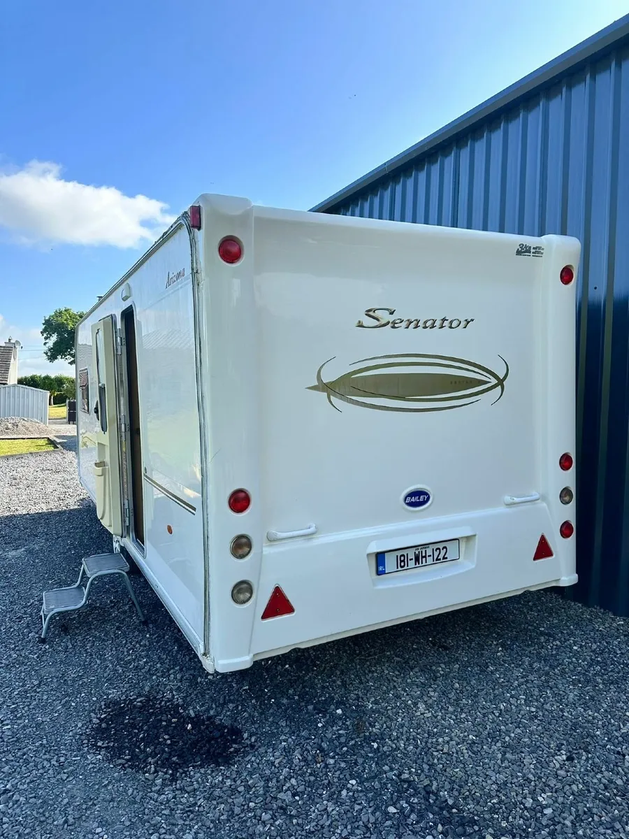 Bailey Senator Arizona 2005 – 4 Berth – Very Clean - Image 3