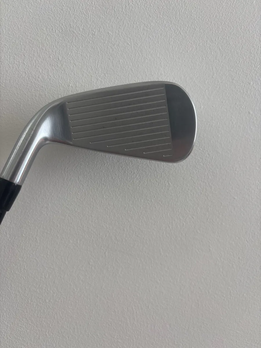 Titleist U505 3 Iron - Image 2
