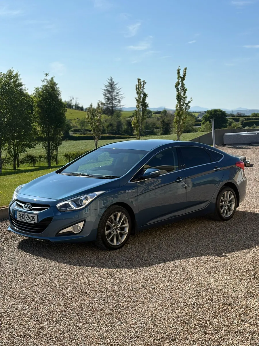 151 Hyundai i40 1.7 CRDI Executive - Image 3