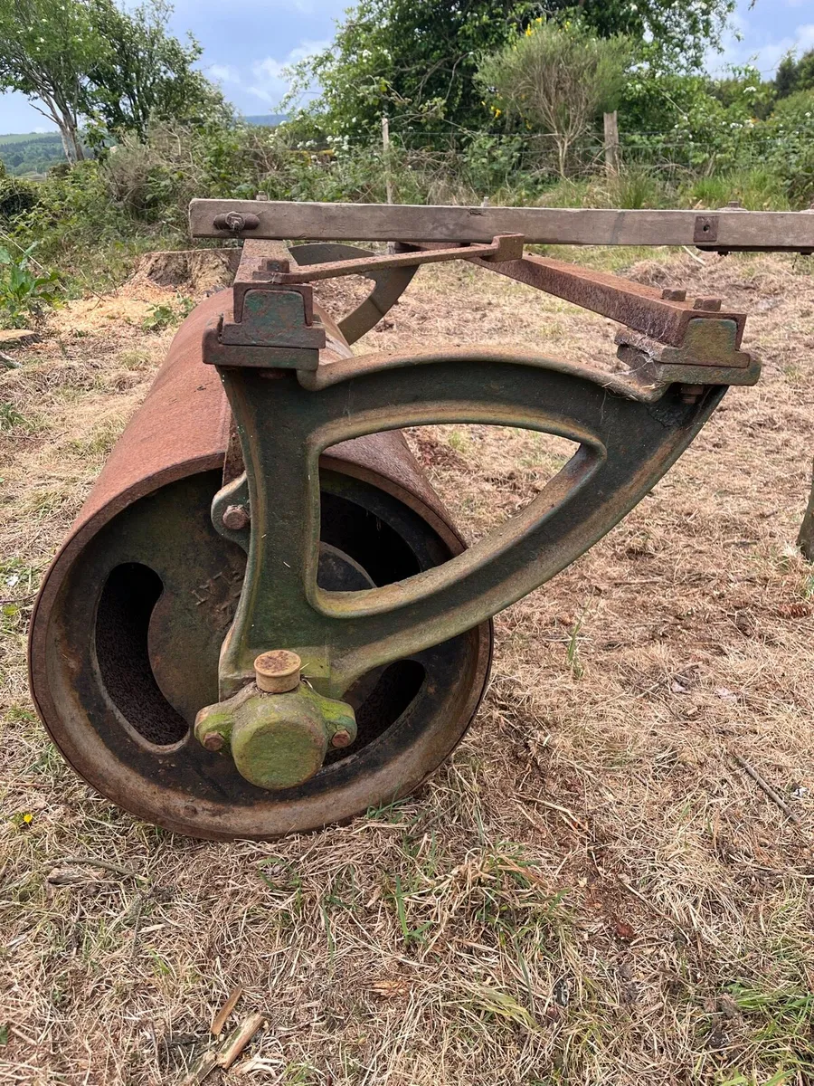 Horse Roller & Corn Crusher - Image 3