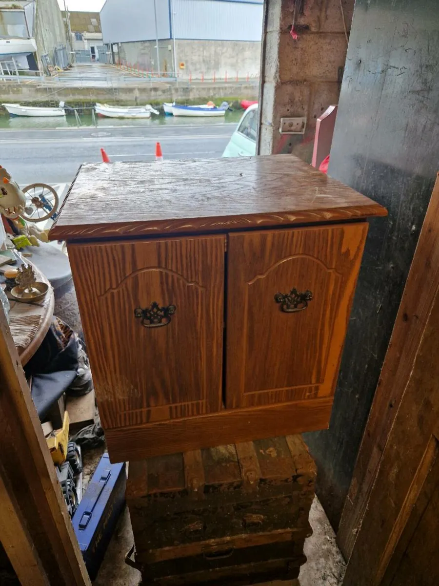 Pine Tv Cabinet - Image 1