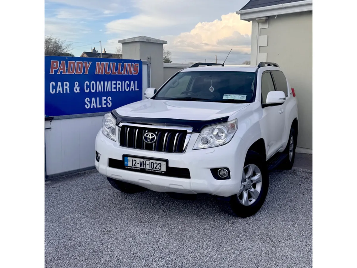 Toyota Land Cruiser 3.0 AUTO SERVICE HISTORY - Image 2